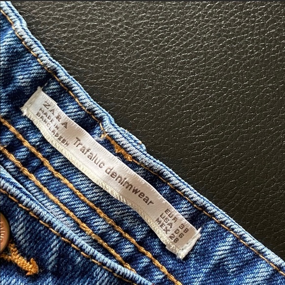 Zara mom fit jeans - Picture 2 of 2